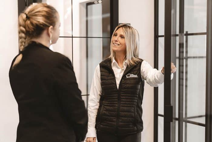 Commercial porte chez Biemar Bois