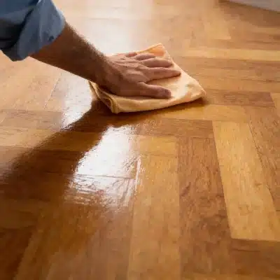 huile sur parquet